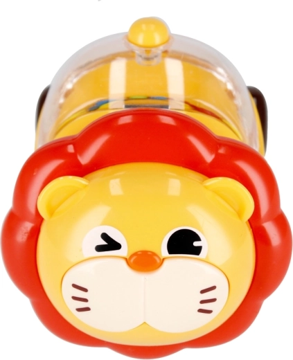 Un adorable lion pour le plaisir de jouer