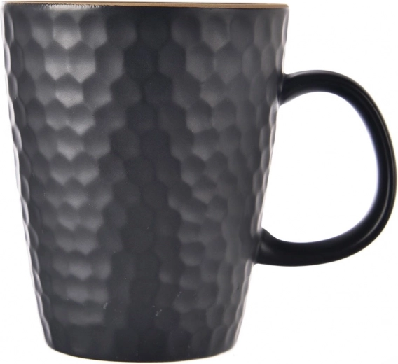 Noir mat moderne qui s’harmonise avec toute table