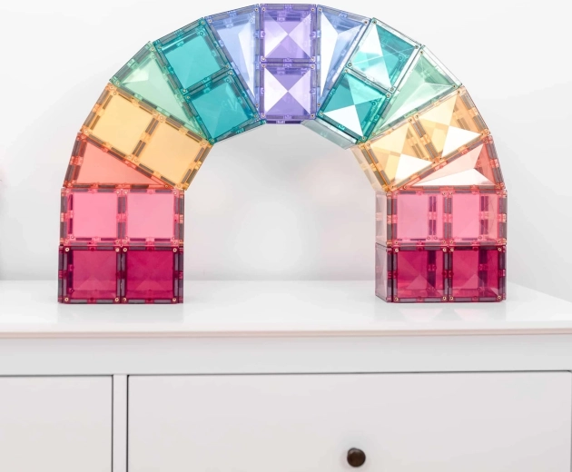 Couleurs pastel et design transparent