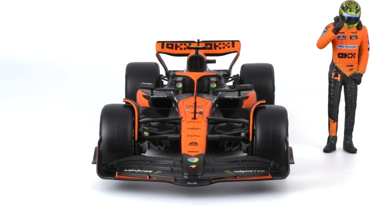 Figurine du pilote pour une présentation percutante