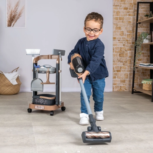 Aspirateur balai Rowenta avec sons pour un jeu réaliste