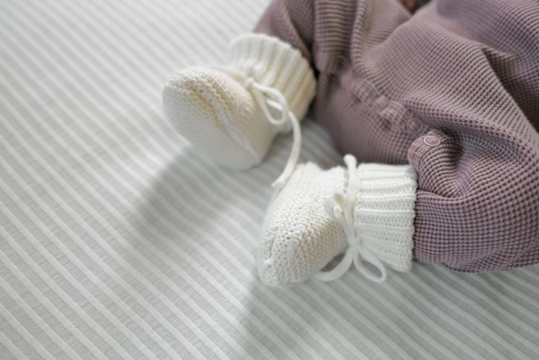 Lacets pour une meilleure fixation sur le pied
