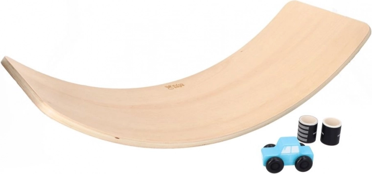 Planche d’équilibre avec petite voiture et route adhésive