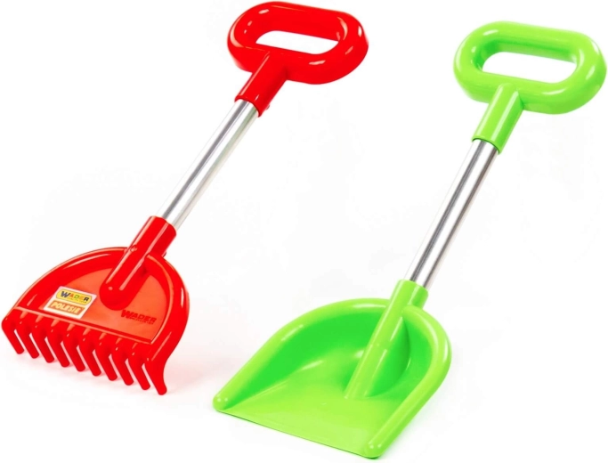 2 outils pour un jeu créatif dans le sable