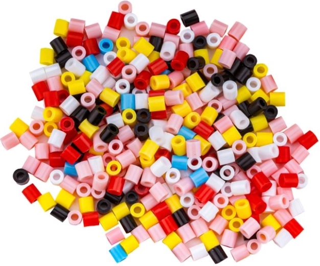 Perles colorées pour une création créative