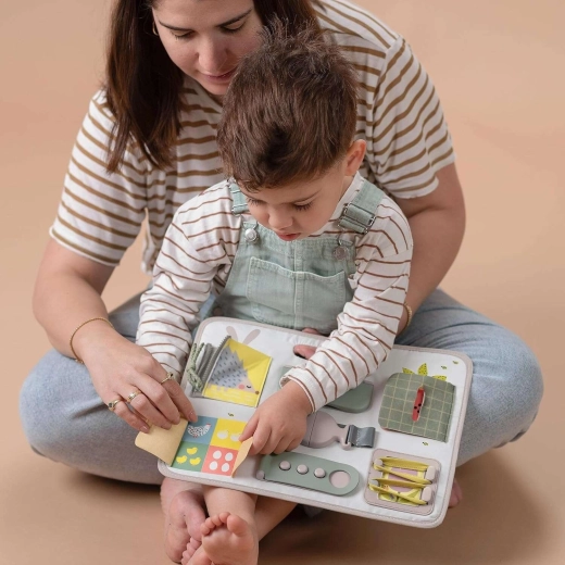 Jeu sensoriel et éducatif