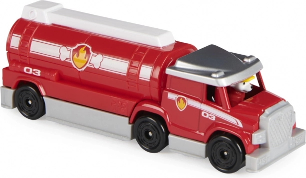 Marshall au volant