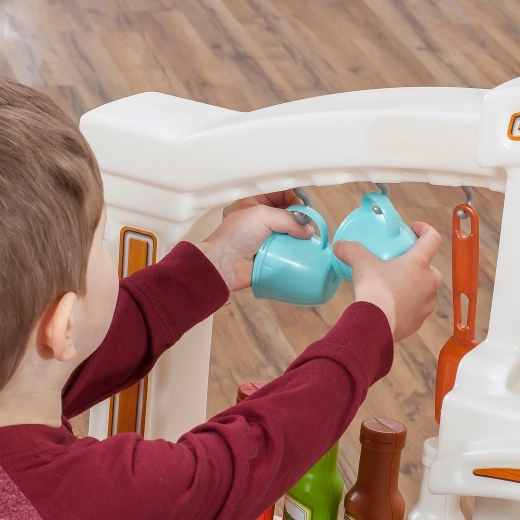 Espaces de rangement astucieux pour un jeu ordonné