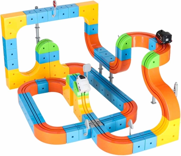 Circuit modulaire avec rampes et sections surélevées