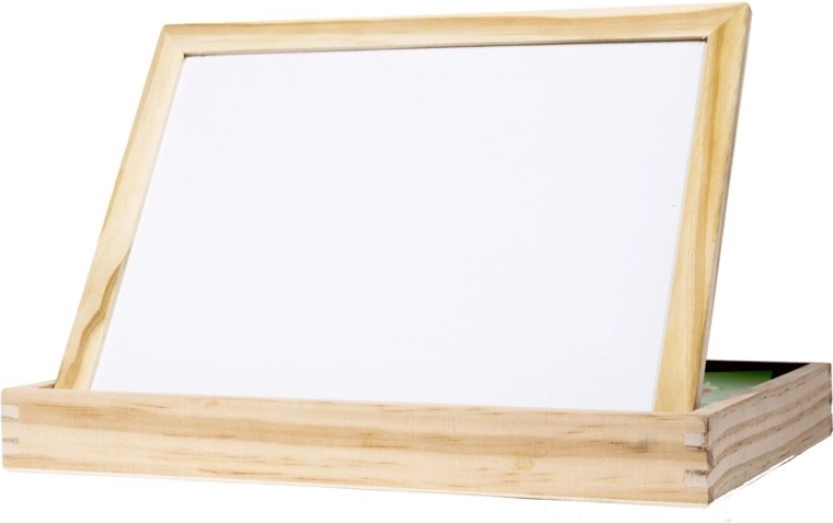 Boîte en bois pour ranger les accessoires