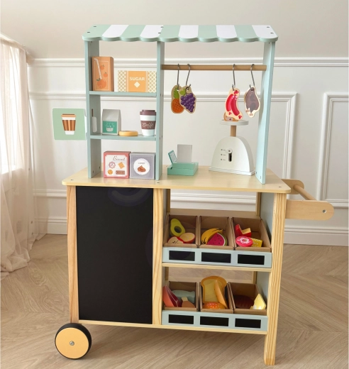 Grand stand en bois avec espace de rangement
