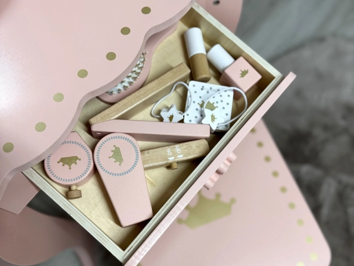 Accessoires pour jouer à la styliste