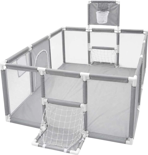 Du plaisir pendant le jeu : cage et panier de basket