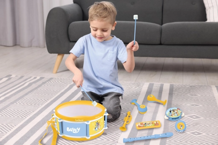 Petit tambour avec sangle et baguettes