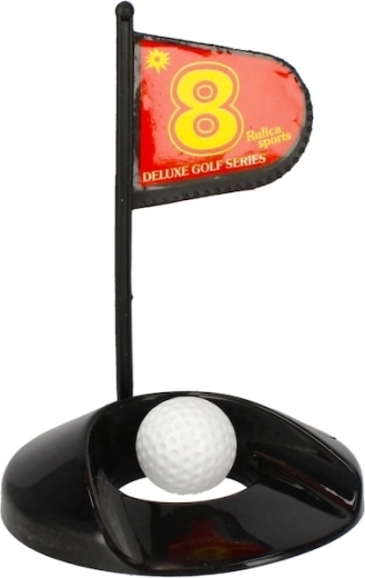 Cible avec trou et drapeau pour entraîner la précision