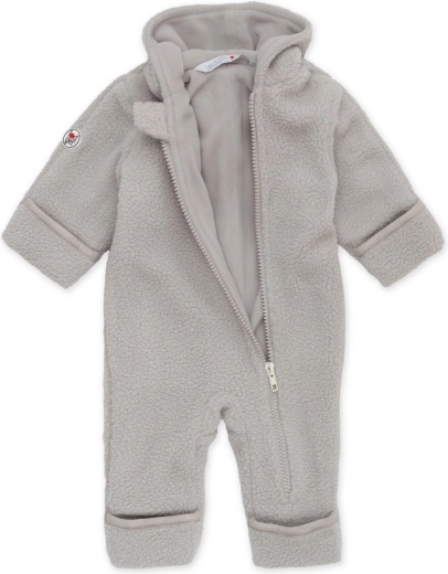 Capuche et protection du menton pour plus de confort