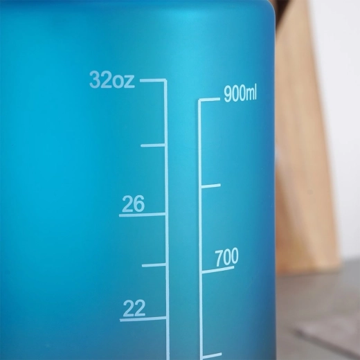 Jauge précise en ml et fl oz