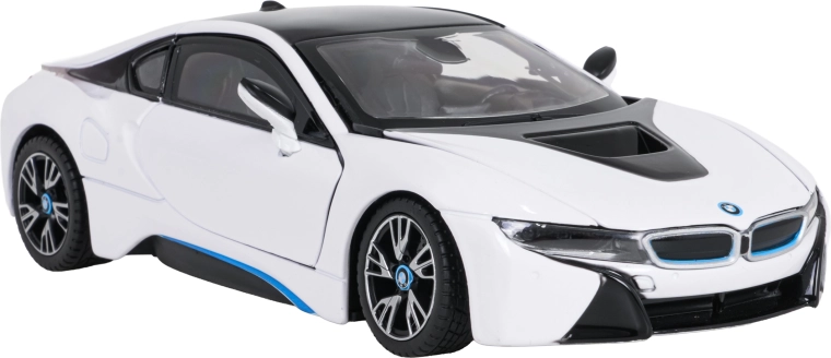 Reproduction fidèle de la BMW i8