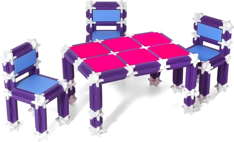 Des meubles pour les petites figurines
