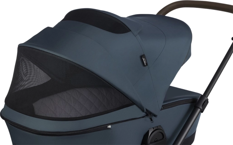 Capote extra large avec UPF 50 et ventilation
