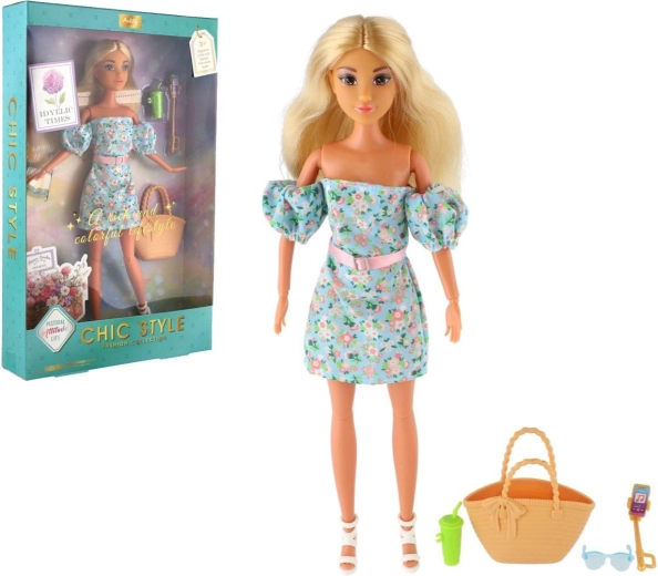 Poupée Anlily en robe fleurie articulée avec accessoires – 30 cm
