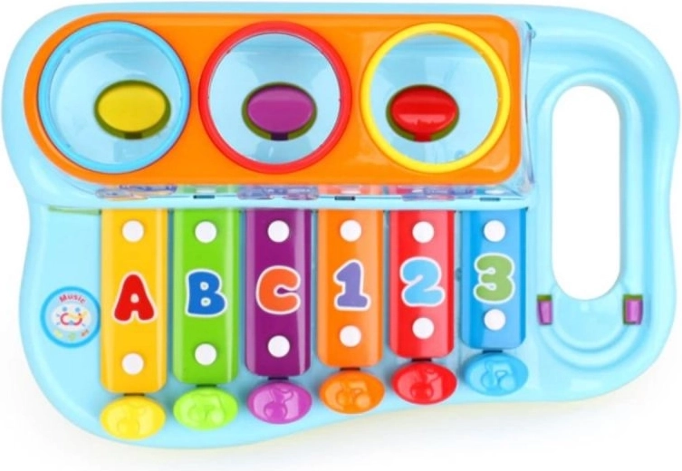 Amusement musical : xylophone et touches pour les premières notes