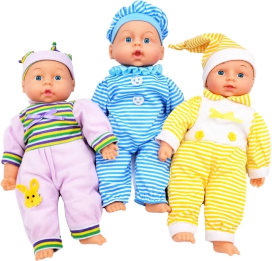 bébé ange en pyjama