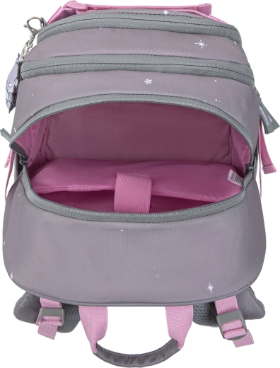 Organisation bien pensée, y compris une poche pour ordinateur 15"