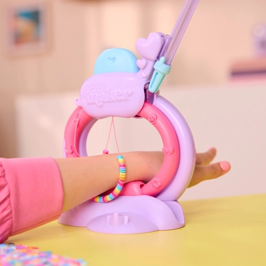 Base de studio qui ferme le bracelet automatiquement