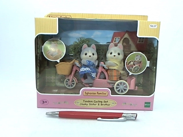 Sylvanian Families huskies sur vélo tandem