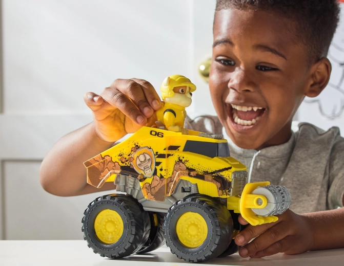 Figurine de Rubble avec cabine de conducteur