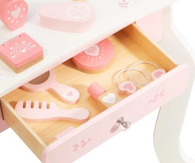 Tiroir pratique et nombreux accessoires