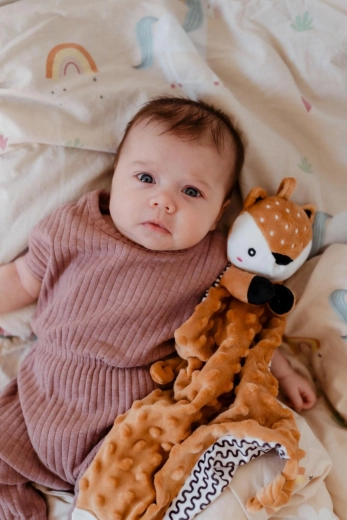 Hochet délicat pour le développement sensoriel