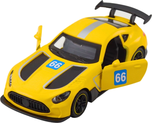 Portes ouvrantes et détails réalistes