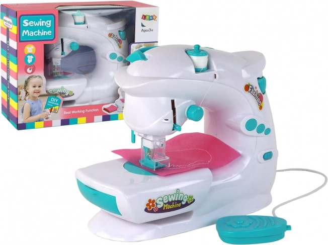Machine à coudre pour enfants comme une vraie, blanche, à piles