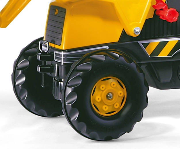 Roues résistantes pour rouler dans la cour et le jardin