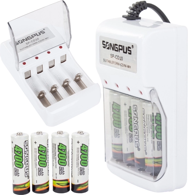 Chargeur universel de batteries pour AA et AAA