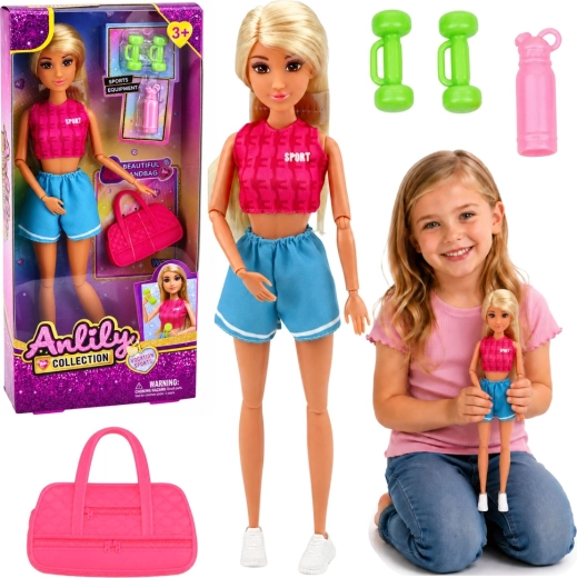 Poupée Anlily en tenue de sport avec accessoires (haltères, sac et bouteille)
