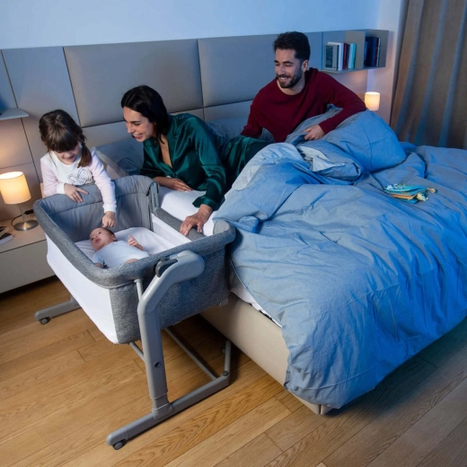 Sommeil partagé avec fixation sécurisée au lit