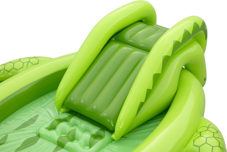 Toboggan souple avec zone d’arrivée sécurisée