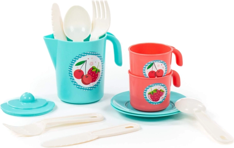 Tasses avec anses et soucoupes pour un service confortable