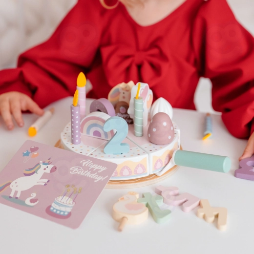 Ensemble complet pour jeu de rôle d’anniversaire