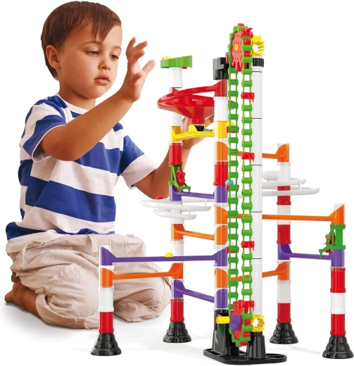 Construction créative avec 150 pièces