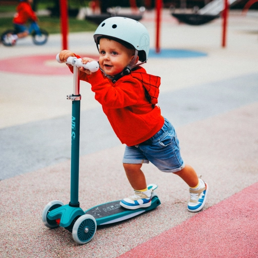 Construction tricyle stable et direction par transfert de poids