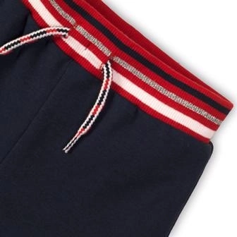 Taille élastique avec cordon