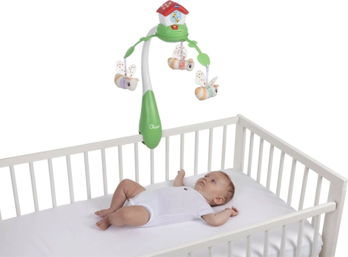 3-en-1 : mobile, projecteur et centre d’activités