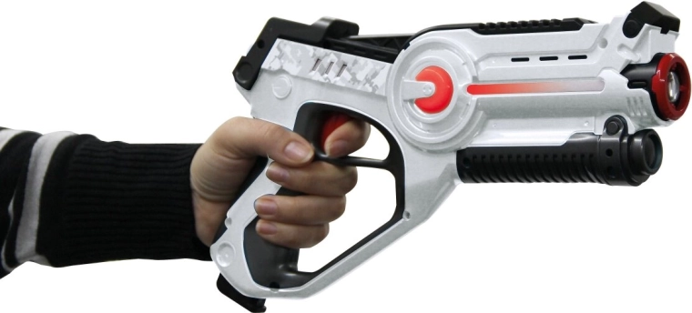 4 types d’armes, rechargement et mode démo