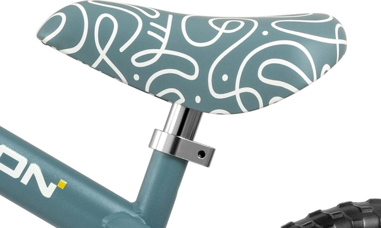 Évolutive avec l’enfant : hauteur réglable