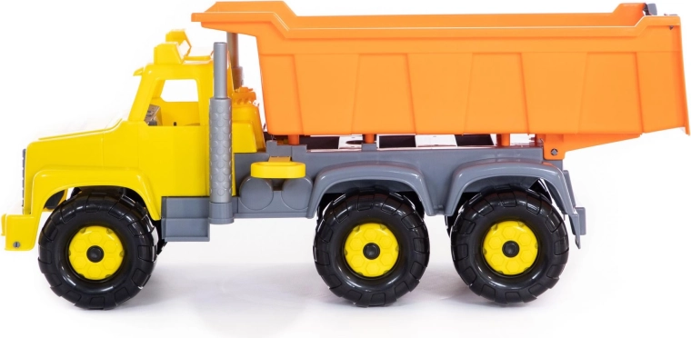 Cabine basculante avec accès au « moteur »