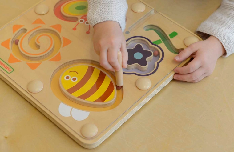 Motifs joyeux qui invitent au jeu